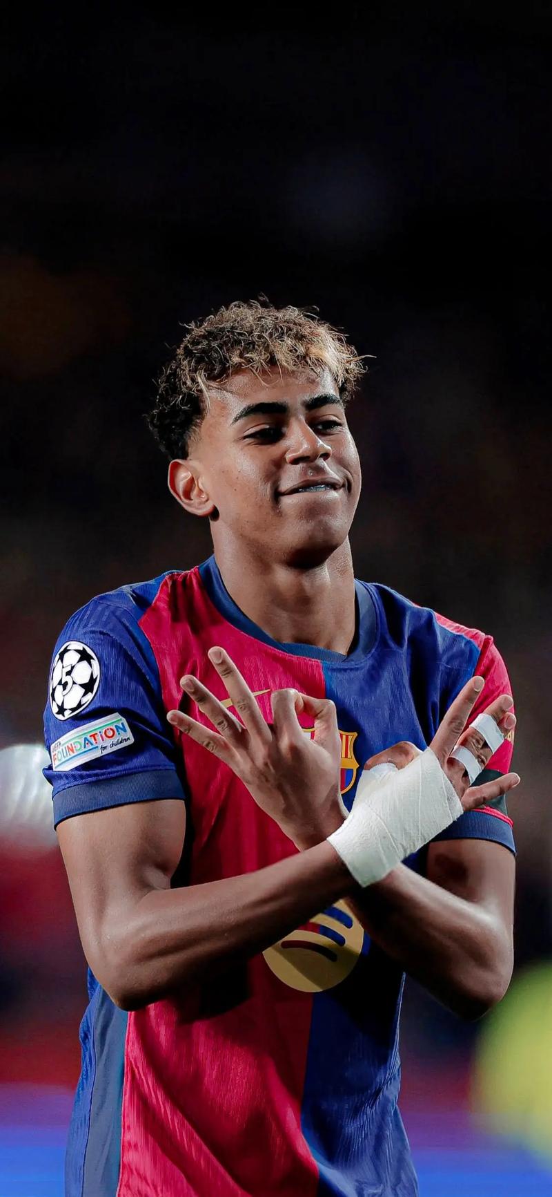 队友为了他拼到抽筋（为他而战，队友拼到抽筋）