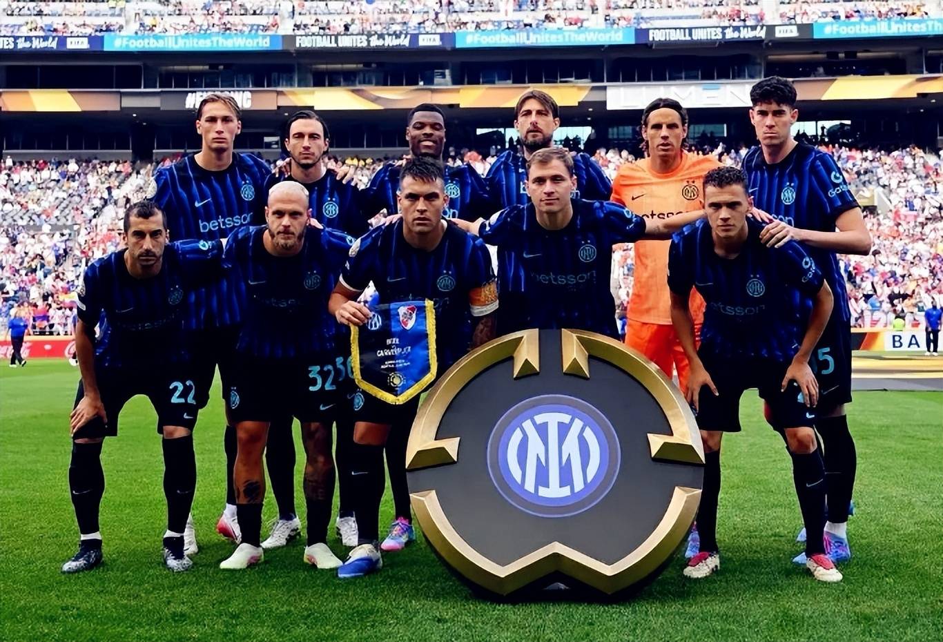 官方：阿什拉夫当选2025年度非洲足球先生（官方公布：阿什拉夫荣膺2025年非洲足球先生）