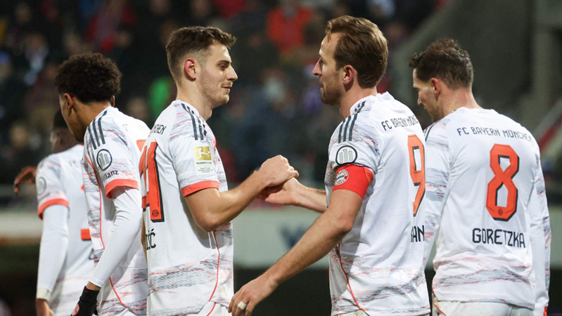 欧冠：巴黎大胜曼联 内马尔建功（欧冠战报：巴黎横扫曼联，内马尔破门）